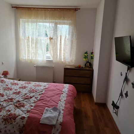 Agt Apartaments Brasov Exterior photo